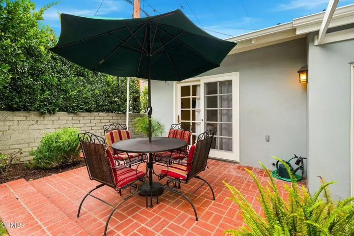 57_2277_Queensberry_Rd_Pasadena_CA_91104