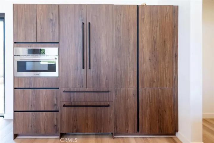 Hacker cabinets from Germany, Hidden Refrigerator