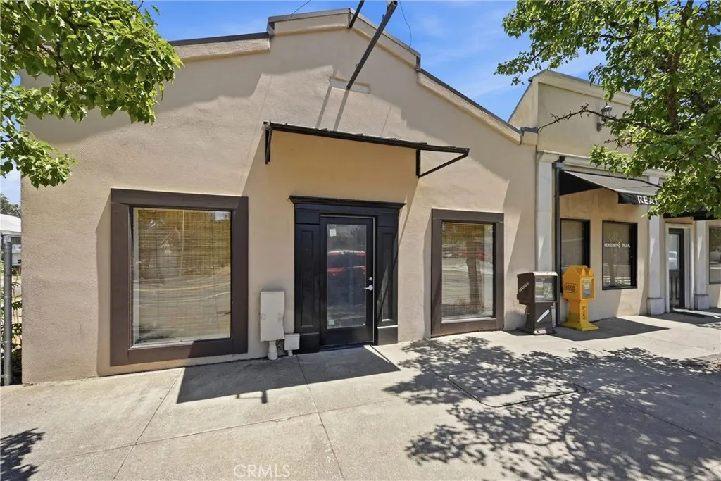 21136 Calistoga Rd