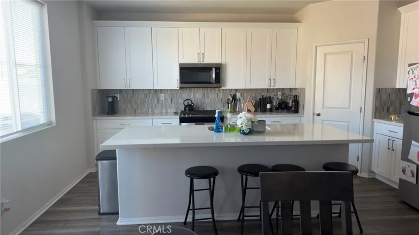31796 Gimbal Way, Winchester, California 92596 — photo 4