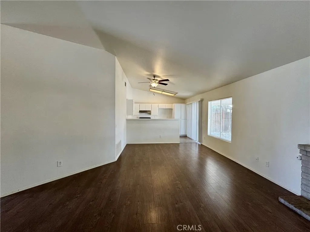 10624 Palmyra Street, Adelanto, California 92301 — photo 4