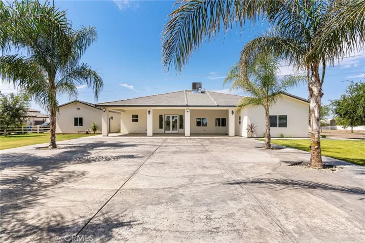 14111 Danbur, Bakersfield, California 93311