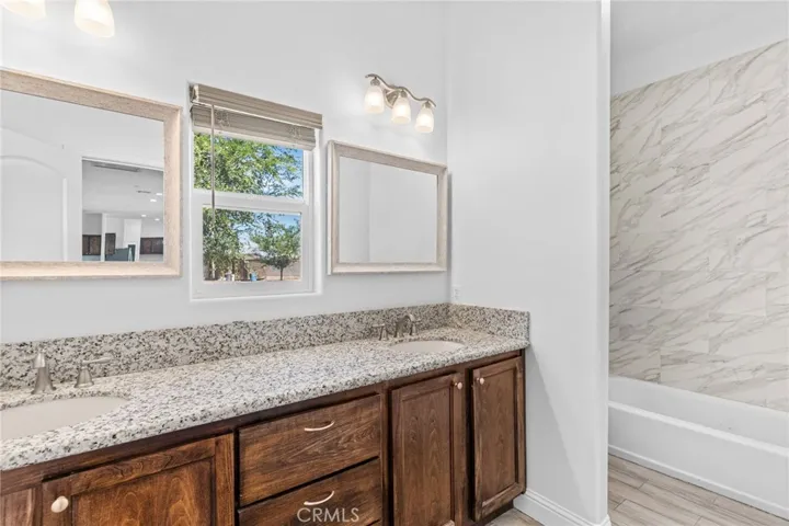 14111 Danbur, Bakersfield, California 93311
