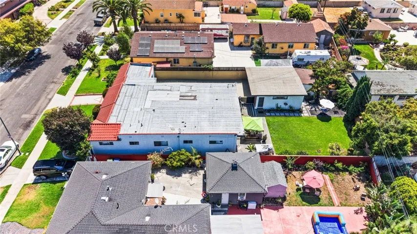 602 W 121st, Los Angeles, California 90044