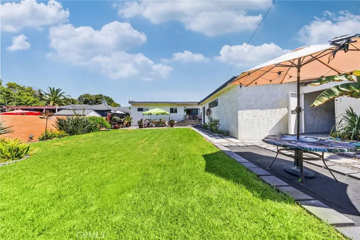602 W 121st, Los Angeles, California 90044