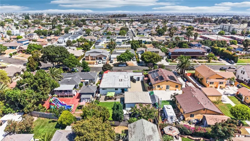 602 W 121st, Los Angeles, California 90044