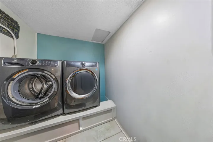 602 W 121st, Los Angeles, California 90044