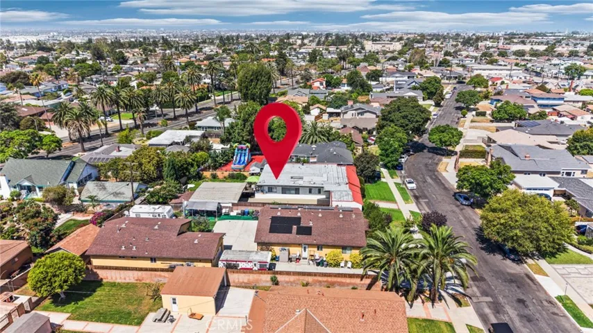 602 W 121st, Los Angeles, California 90044