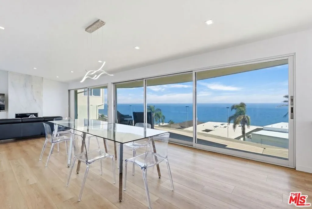 18109 Coastline Drive, Malibu, California 90265 — photo 4