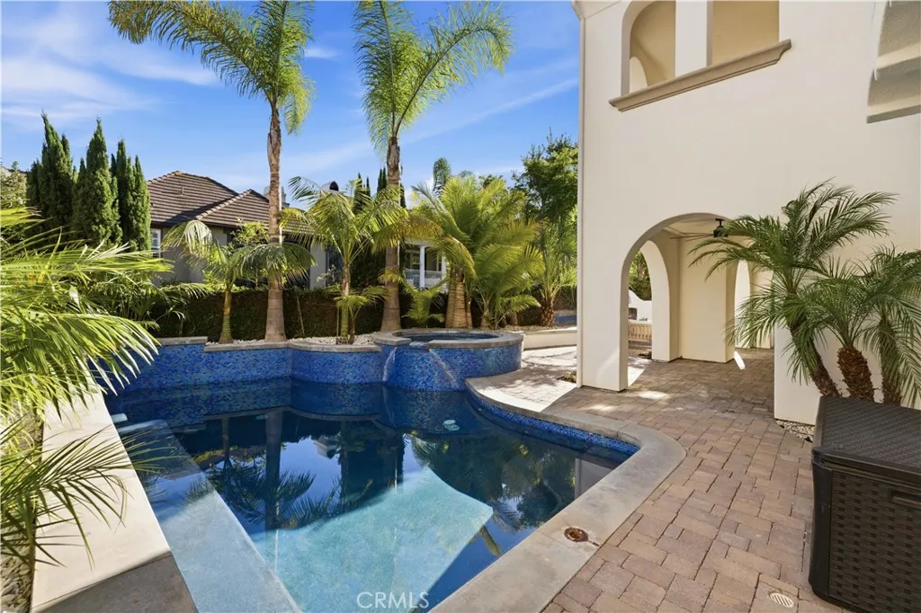 Sparkling Pool and Spa