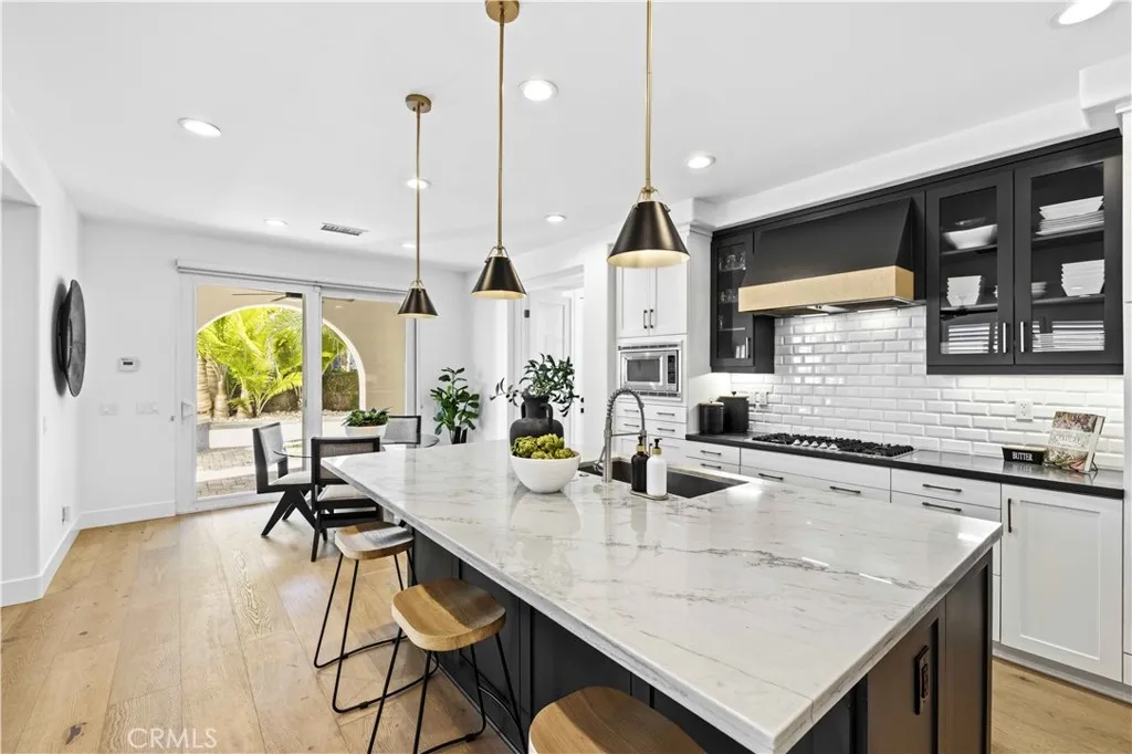 Gourmet Kitchen