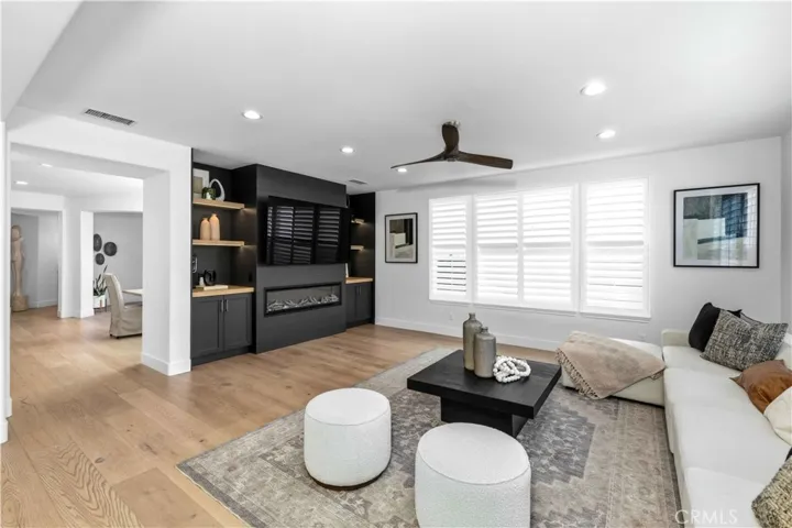 Gorgeous Family Room
