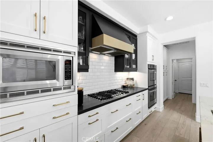 Gourmet Kitchen