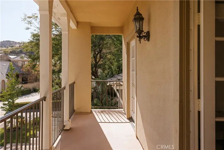 3519 Folkstone Court, Burbank, California 91504