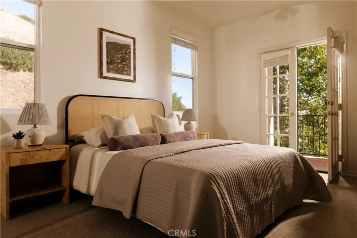 3519 Folkstone Court, Burbank, California 91504