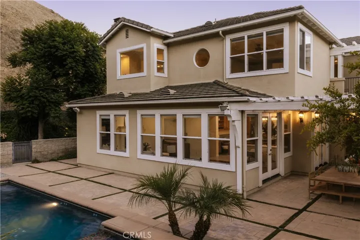 3519 Folkstone Court, Burbank, California 91504