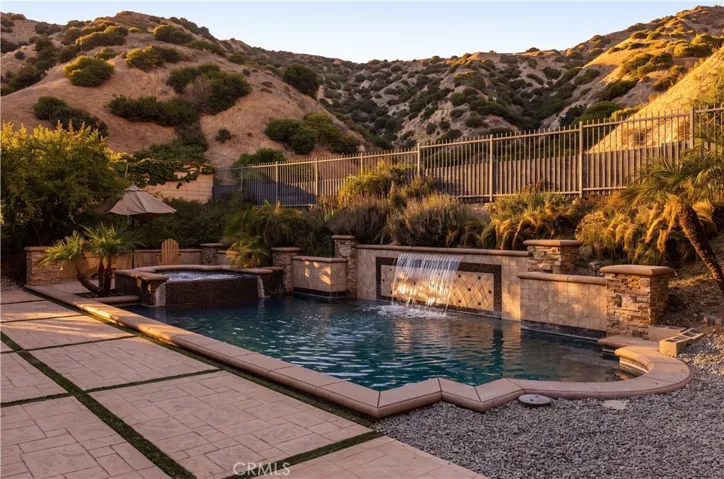 3519 Folkstone Court, Burbank, California 91504
