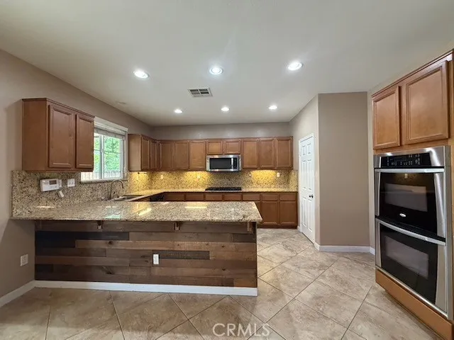 41103 Portia, Lake Elsinore, California 92532