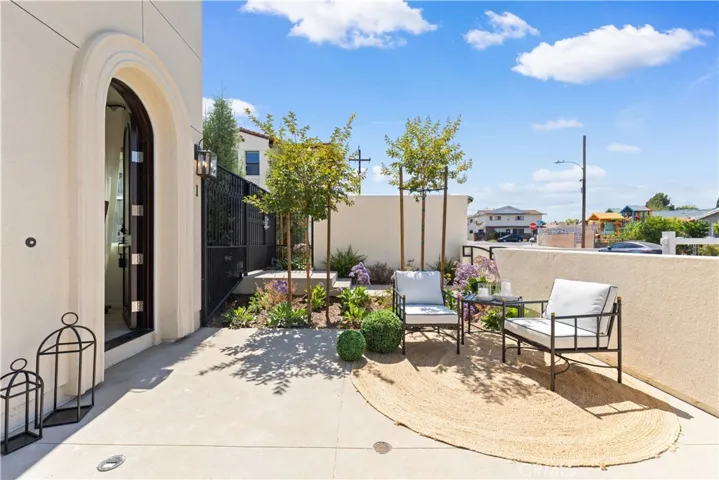 200 N New Avenue, Monterey Park, California 91755