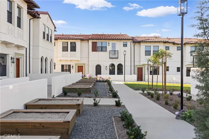 200 N New Avenue, Monterey Park, California 91755