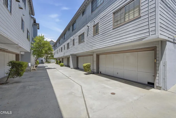 egpimaging_270OhioStreet3_028_FLEXMLS