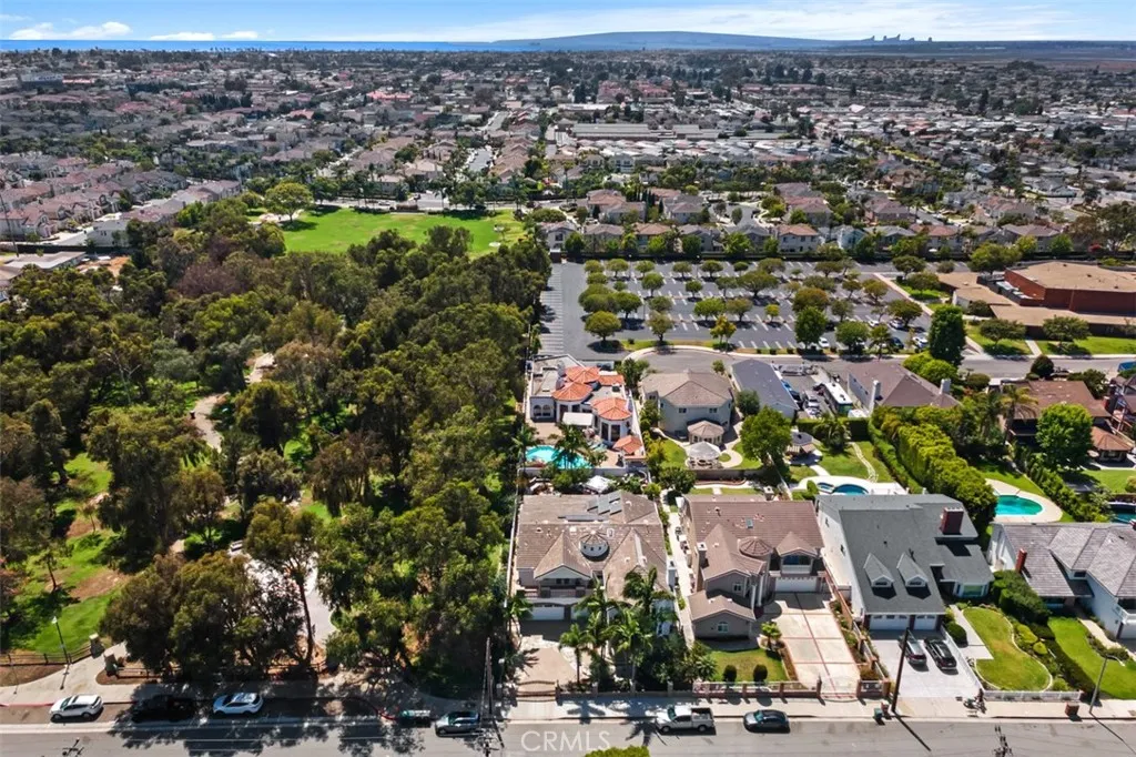 16611 Graham, Huntington Beach, California 92649 — photo 4
