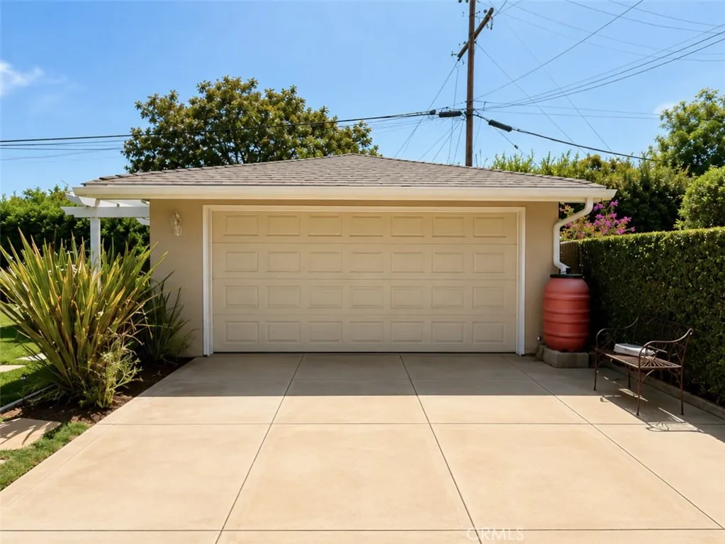 2 car garage detached from the home