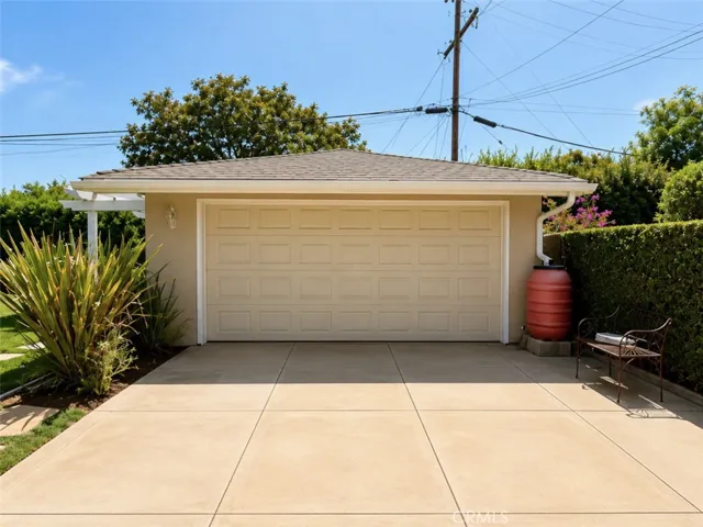 2 car garage detached from the home