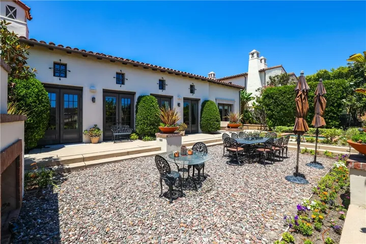 Back Yard House