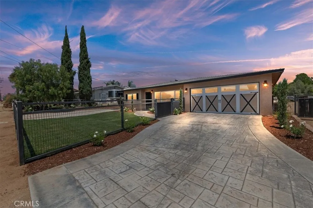 3243 Temescal
