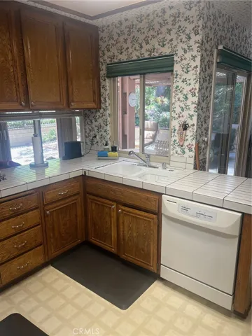 1879 Marian, Thousand Oaks, California 91360