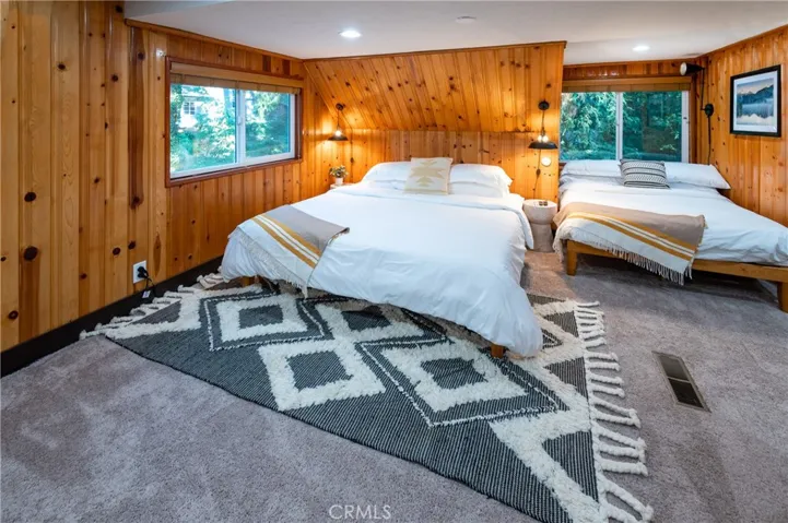 640 Pyramid, Crestline, California 92325