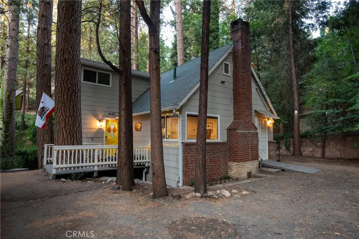 640 Pyramid, Crestline, California 92325