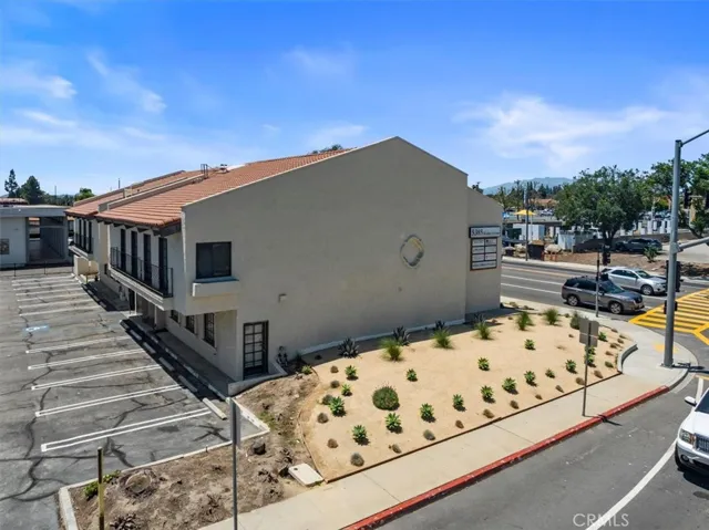 5385 Walnut Avenue, Chino, California 91710