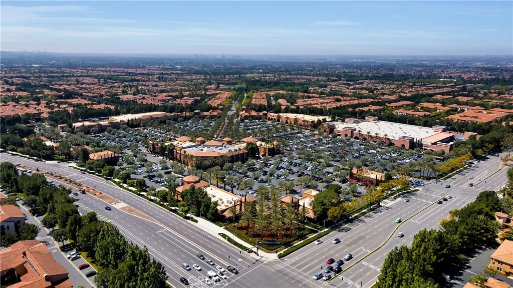 Woodbury Town Center