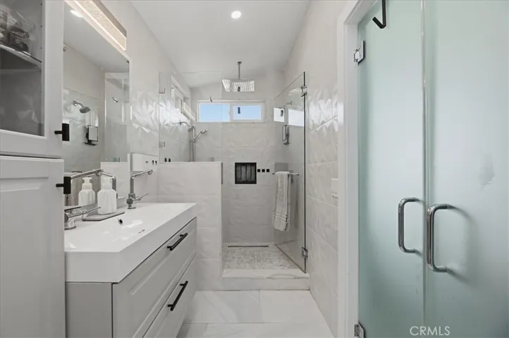 13334 Cloudburst Drive, Corona, California 92883