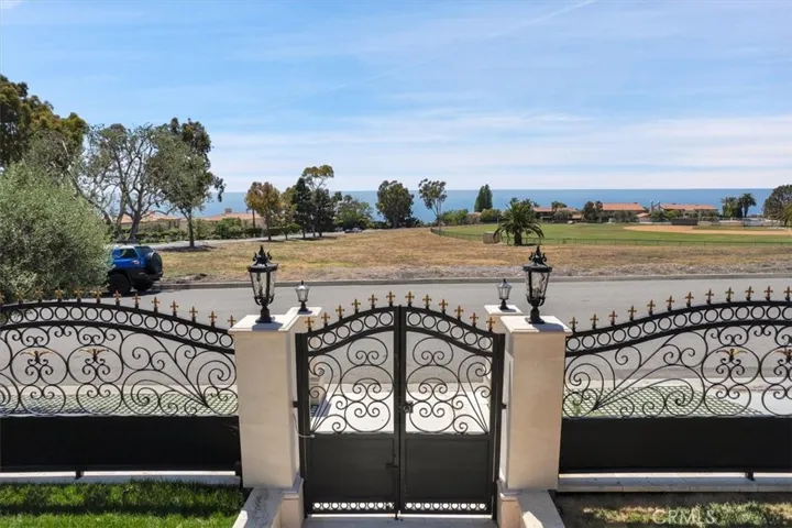 1548 Via Martinez, Palos Verdes Estates, California 90274 — photo 4