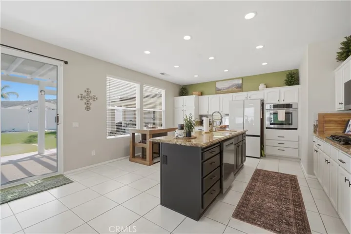 39671 Chardonnay, Murrieta, California 92562