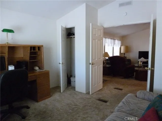 Office/bedroom