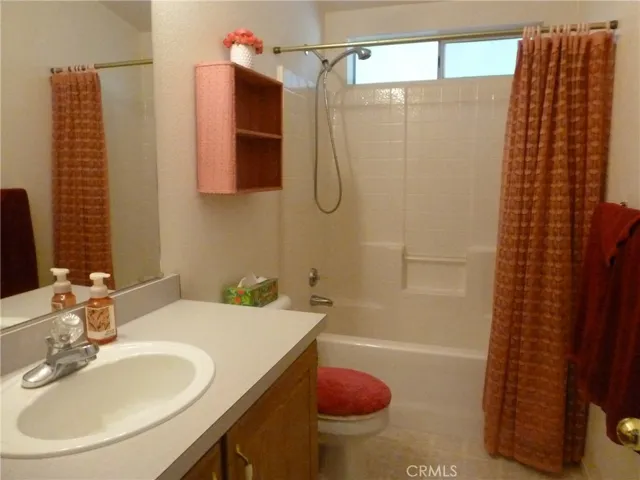 Guest bath