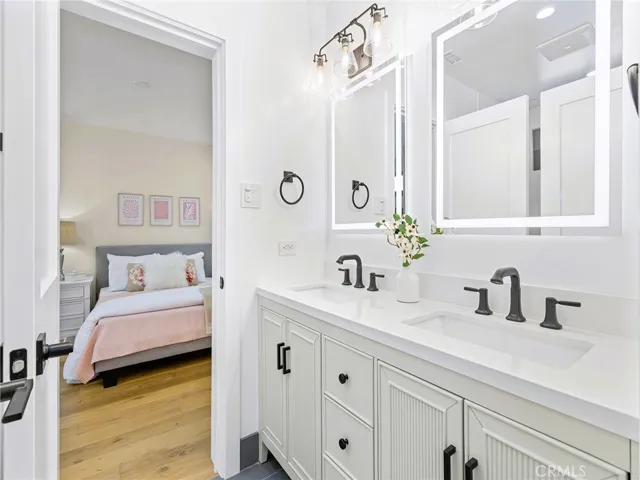 316 Paseo De Gracia, Redondo Beach, California 90277