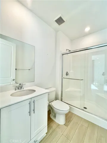 27812 Marquee Drive, Valencia, California 91381