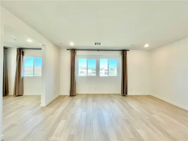 27812 Marquee Drive, Valencia, California 91381