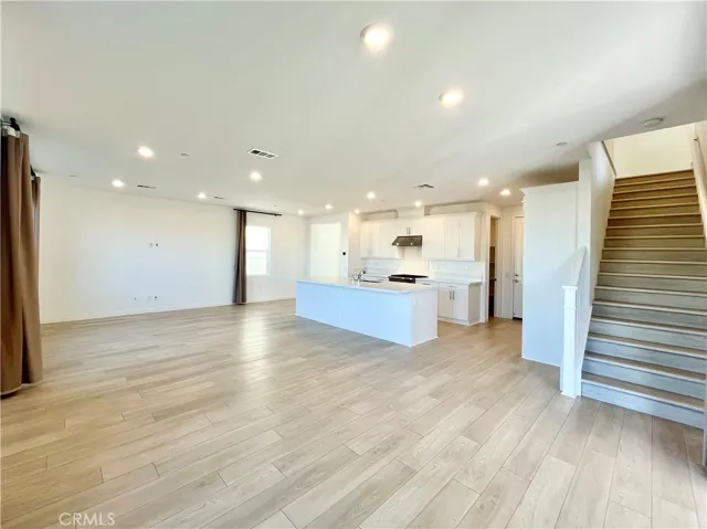 27812 Marquee Drive, Valencia, California 91381