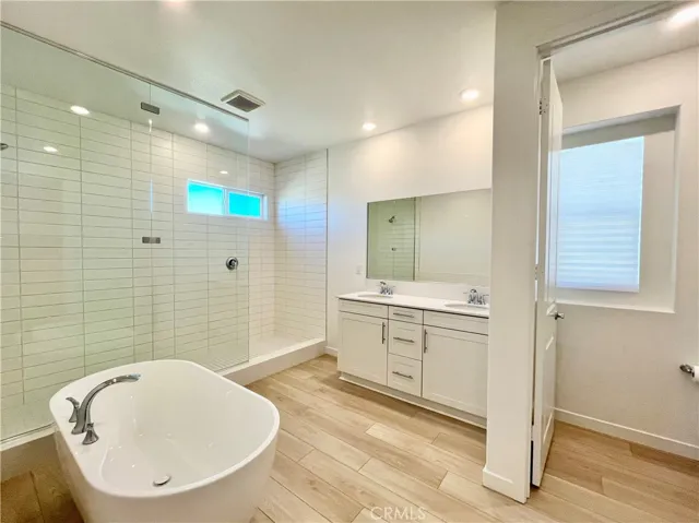 27812 Marquee Drive, Valencia, California 91381