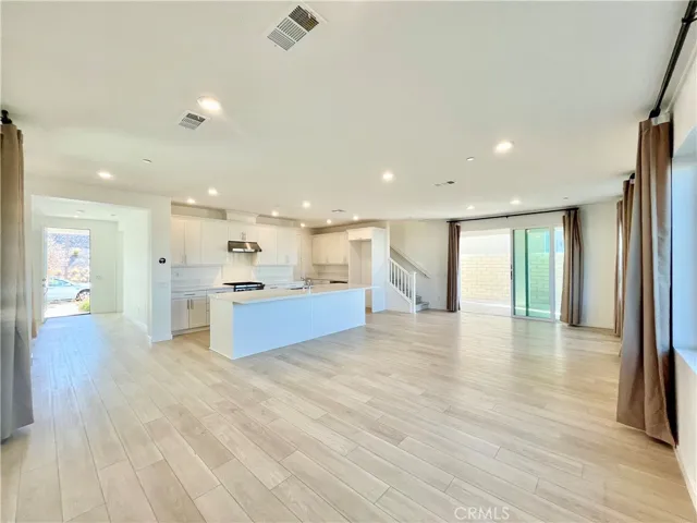 27812 Marquee Drive, Valencia, California 91381