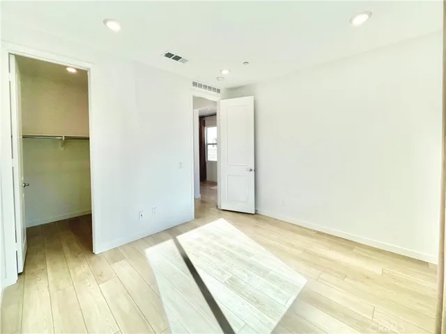 27812 Marquee Drive, Valencia, California 91381