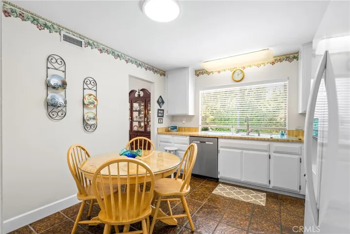 16623 Windward, Cerritos, California 90703