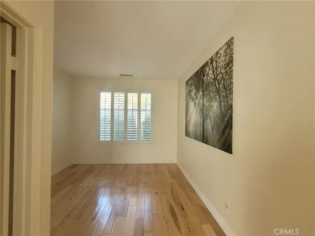 1 Saintsbury, Irvine, California 92602