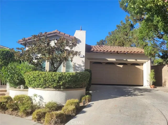 1 Saintsbury, Irvine, California 92602